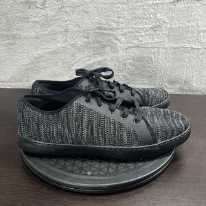 FitFlop Christopher Mens Size 10 Lace Up Gray Black Knit Lace Up Casual Sneakers